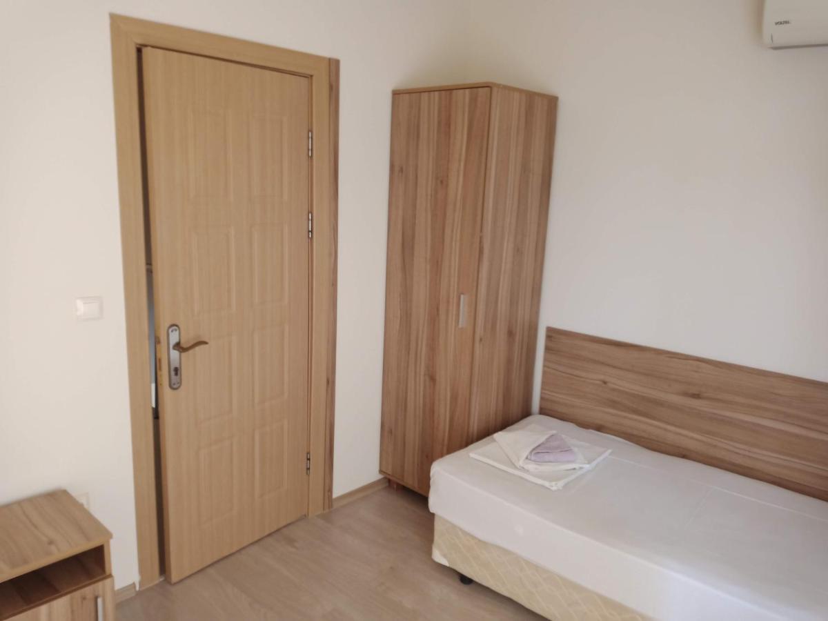 Къмпинг Градина - Garden Beach Apartments Sosopol Exterior foto